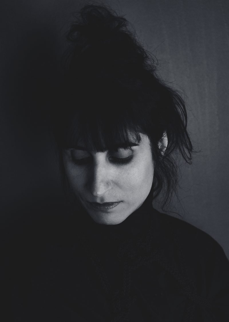 Stockholm Dark Electronic Artist Roya Debuts Moody and Unsettling Video for “Break The Lines”