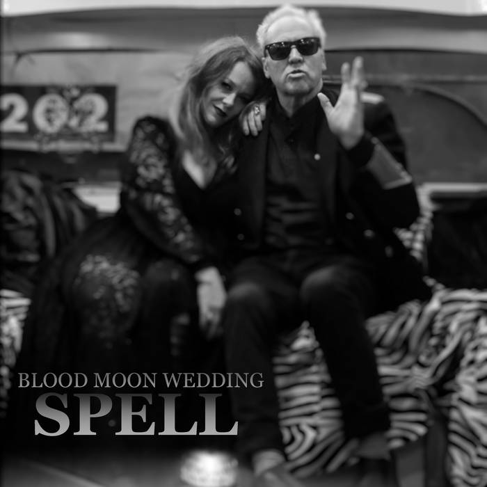 Mia Dean and Steve Lake of Zounds Debut Video for Blood Moon Wedding Single “Spell”