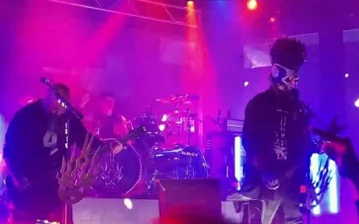 Static-X Vocalist Xer0 Looks Sick as Hell in His New Getup During Recent Show