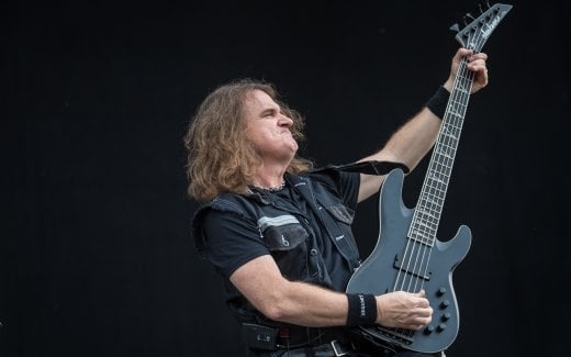David Ellefson Says He’s Not “Throwing Rocks” at Megadeth, Then Says He “Saved Their Asses” in  the Same Interview