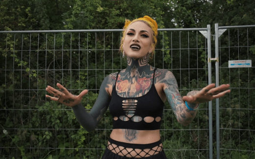 Death Dealer Union’s Lena Scissorhands Shares Some Vocal Warmup Tips